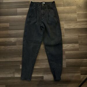 Elegant High-Rise Dark‎ Jeans for Women